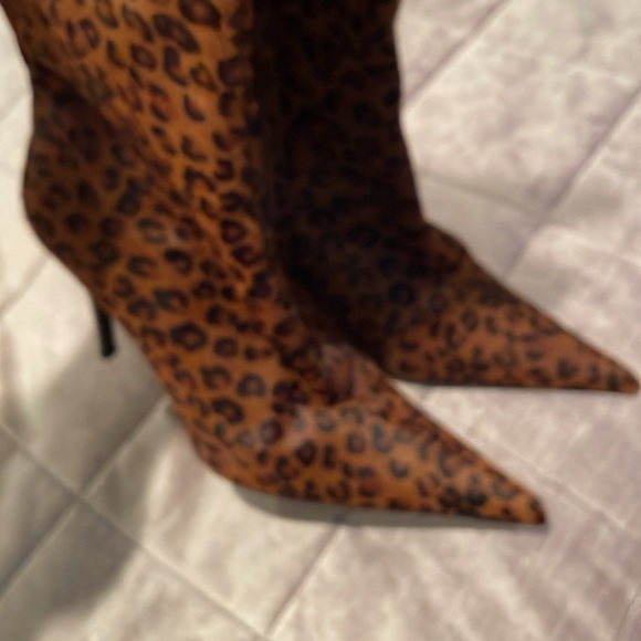 Studio Pollini Leopard Calf Hair Pointed High Heel Zip Up Boots Size 37 1/2 - Picture 6 of 16